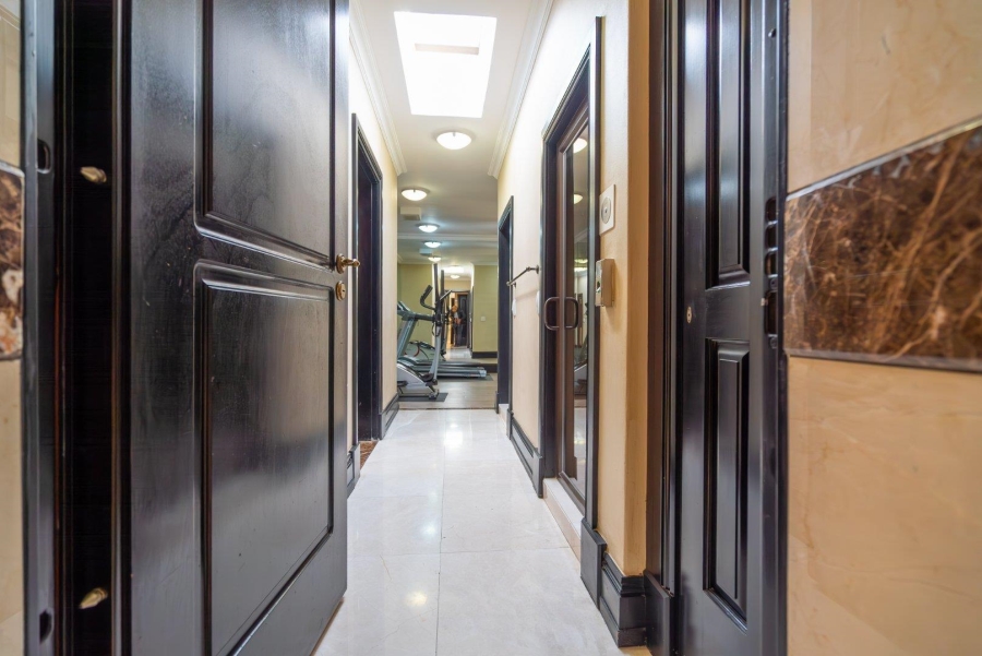 To Let 7 Bedroom Property for Rent in Sandhurst Gauteng