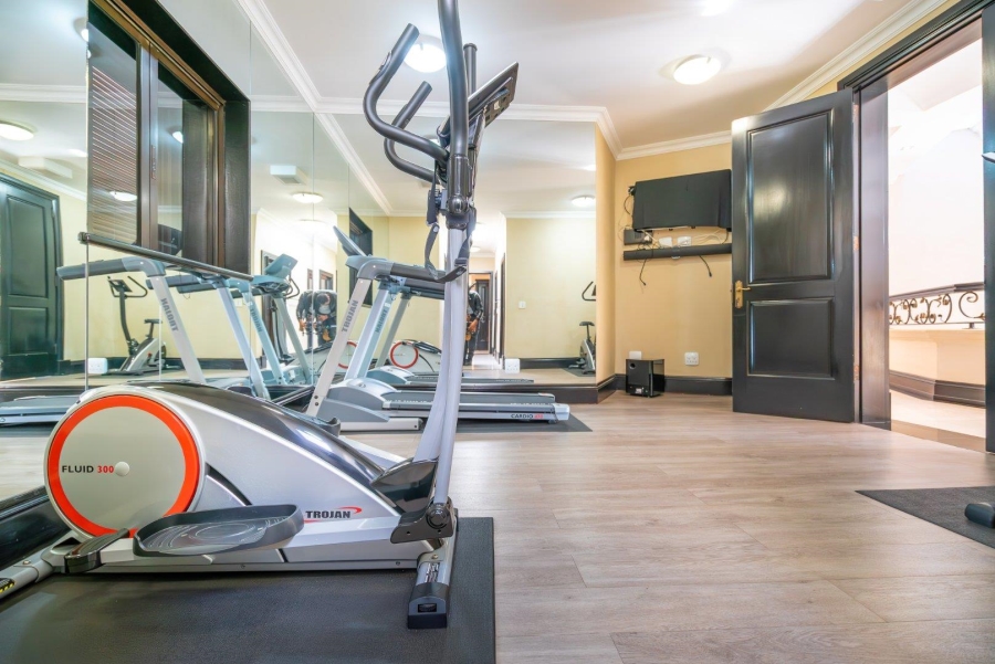 To Let 7 Bedroom Property for Rent in Sandhurst Gauteng