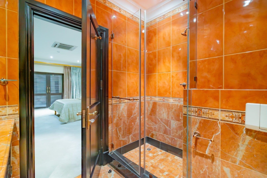 To Let 7 Bedroom Property for Rent in Sandhurst Gauteng