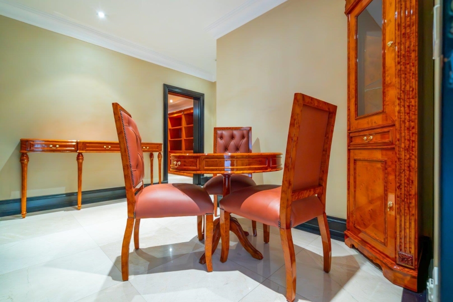 To Let 7 Bedroom Property for Rent in Sandhurst Gauteng