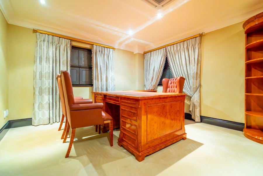 To Let 7 Bedroom Property for Rent in Sandhurst Gauteng