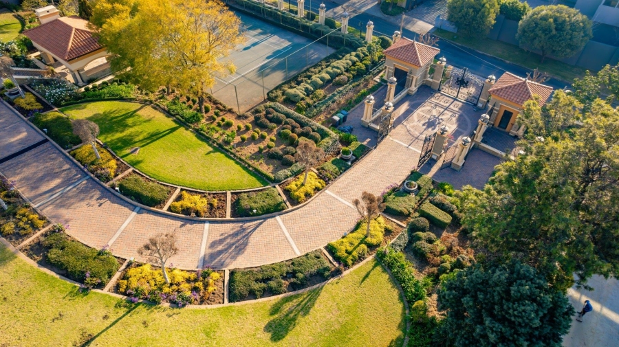 To Let 7 Bedroom Property for Rent in Sandhurst Gauteng