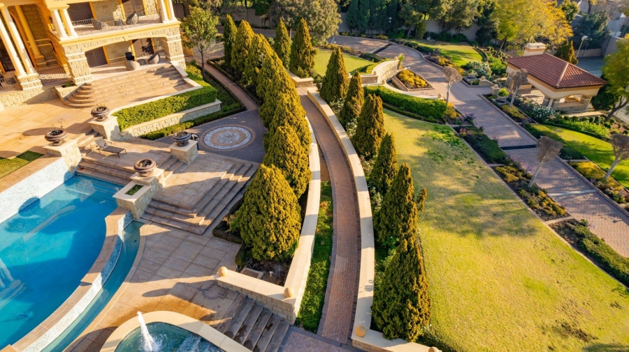 To Let 7 Bedroom Property for Rent in Sandhurst Gauteng