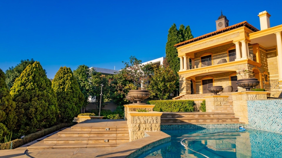 To Let 7 Bedroom Property for Rent in Sandhurst Gauteng