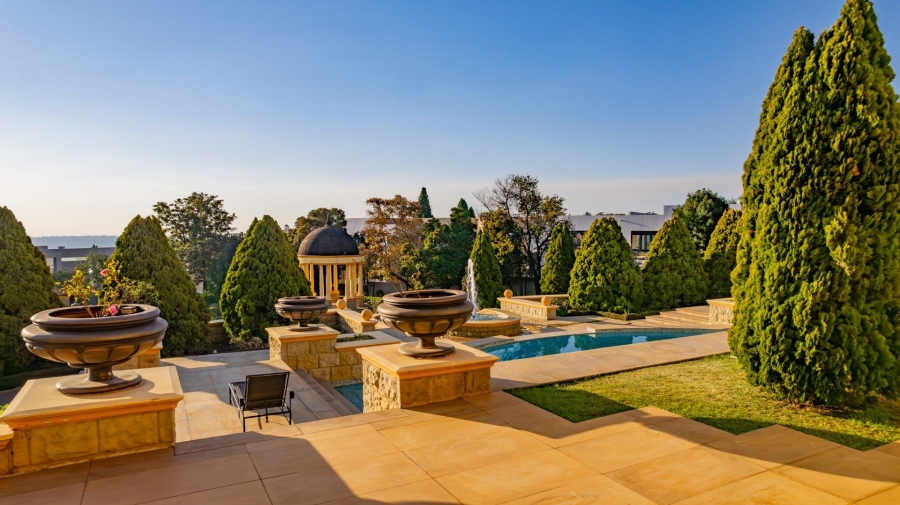 To Let 7 Bedroom Property for Rent in Sandhurst Gauteng