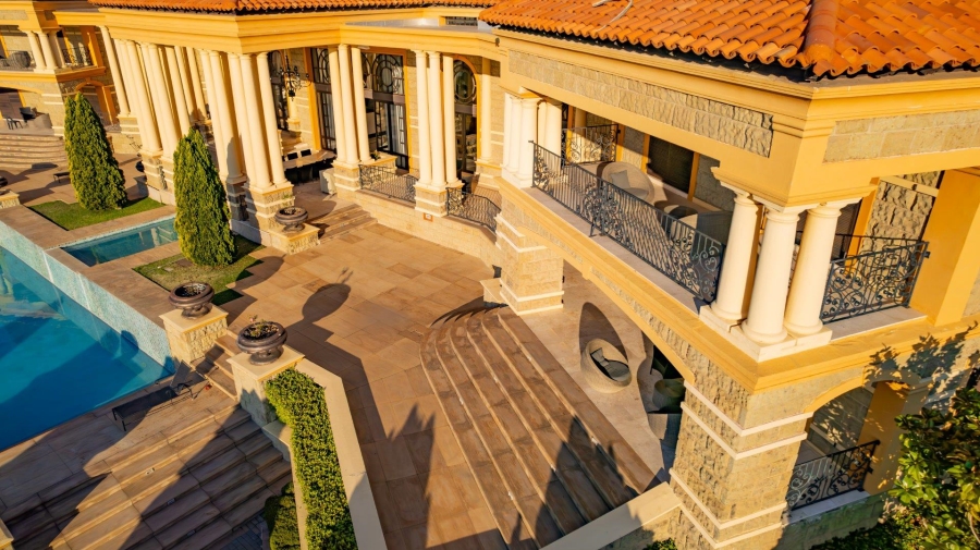 To Let 7 Bedroom Property for Rent in Sandhurst Gauteng