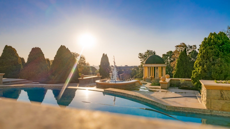 To Let 7 Bedroom Property for Rent in Sandhurst Gauteng