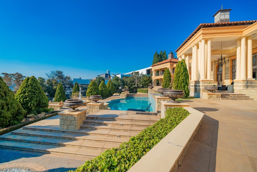 To Let 7 Bedroom Property for Rent in Sandhurst Gauteng