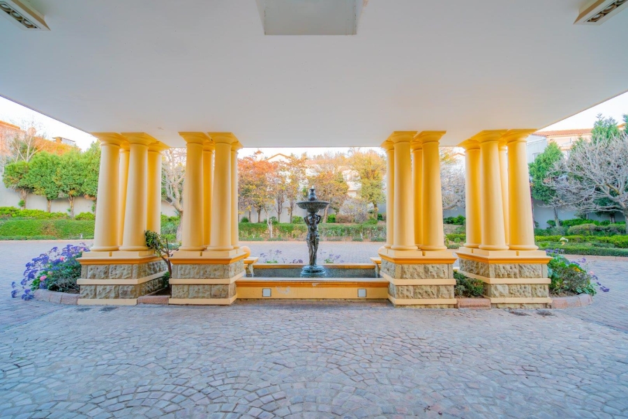 To Let 7 Bedroom Property for Rent in Sandhurst Gauteng