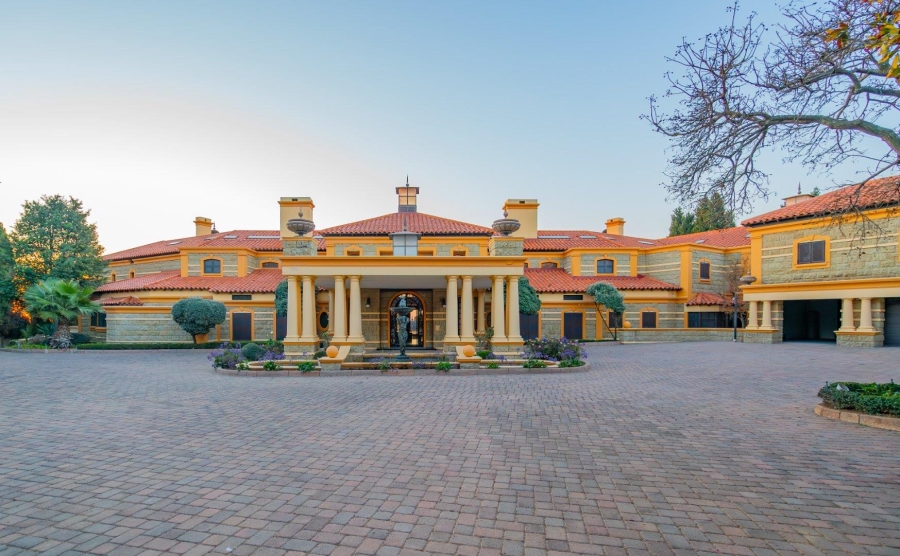 To Let 7 Bedroom Property for Rent in Sandhurst Gauteng