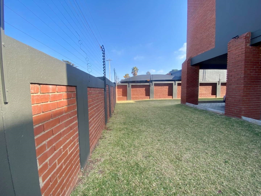 2 Bedroom Property for Sale in Mindalore Gauteng