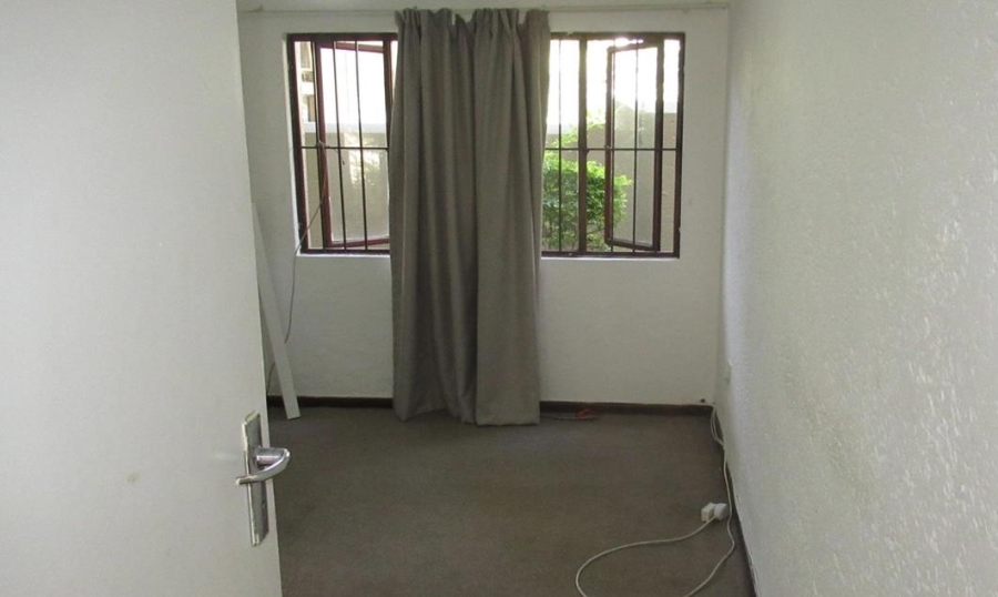 1 Bedroom Property for Sale in Morningside Gauteng