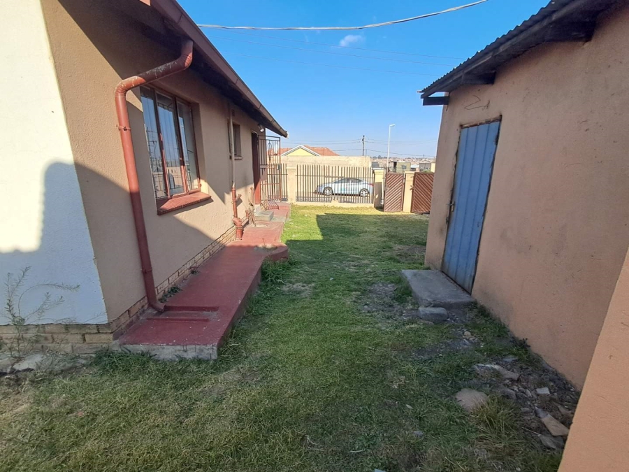 3 Bedroom Property for Sale in Kaalfontein Gauteng