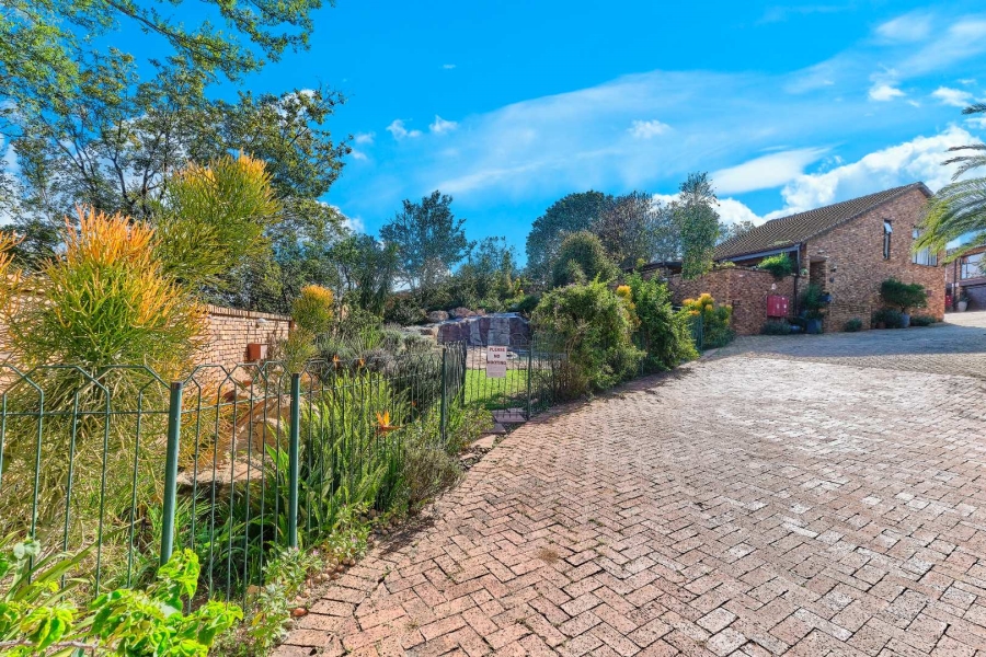 3 Bedroom Property for Sale in Boskruin Gauteng