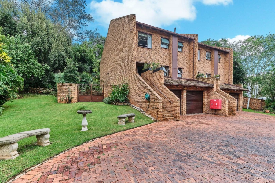 3 Bedroom Property for Sale in Boskruin Gauteng