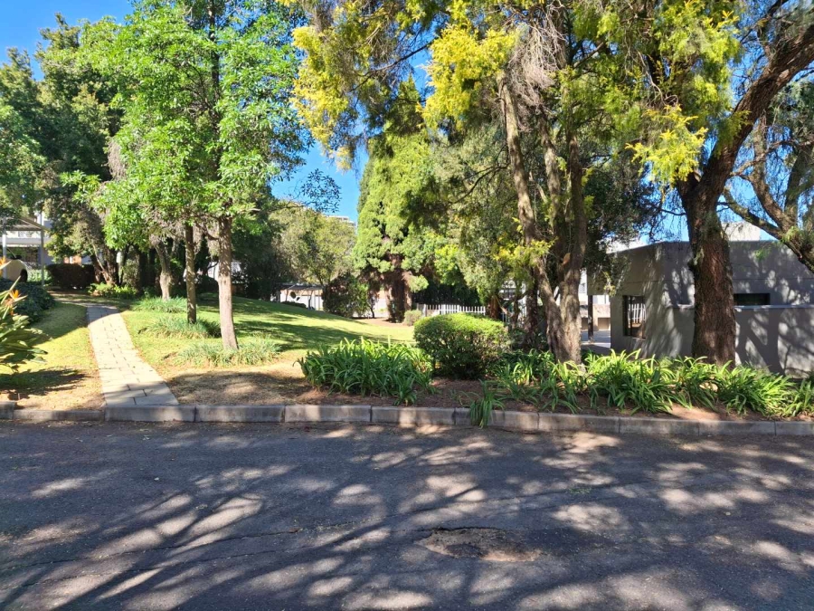 To Let 1 Bedroom Property for Rent in Benmore Gardens Gauteng