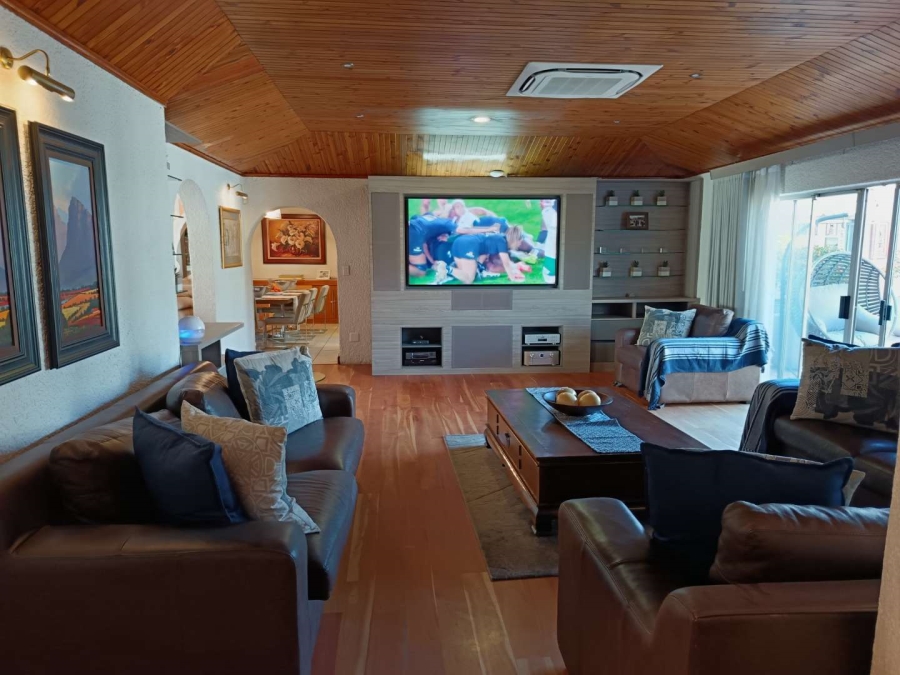 4 Bedroom Property for Sale in Brackenhurst Gauteng