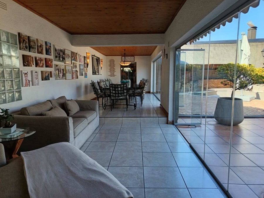 4 Bedroom Property for Sale in Brackenhurst Gauteng