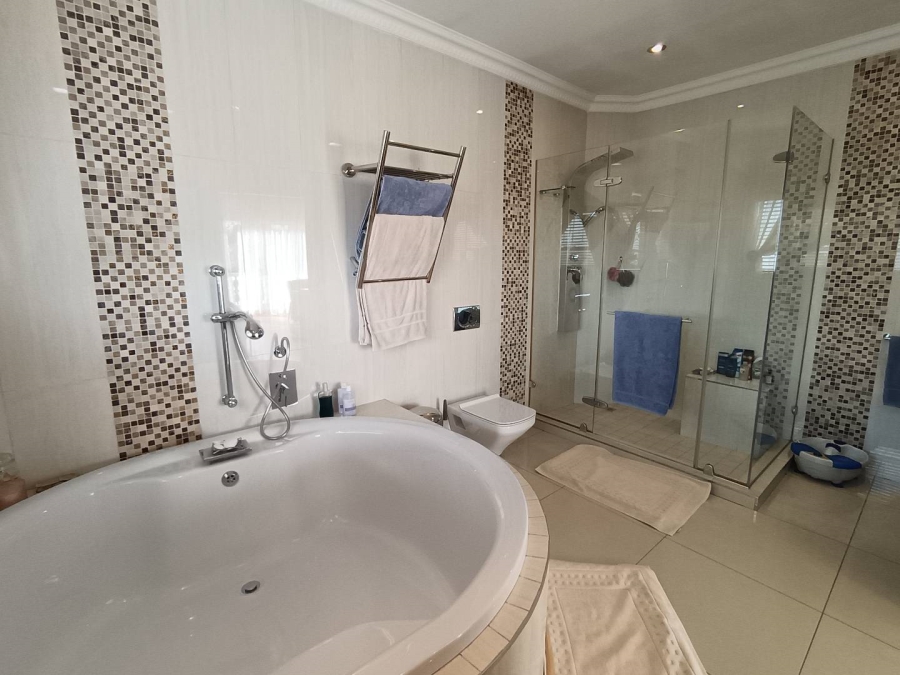4 Bedroom Property for Sale in Brackenhurst Gauteng