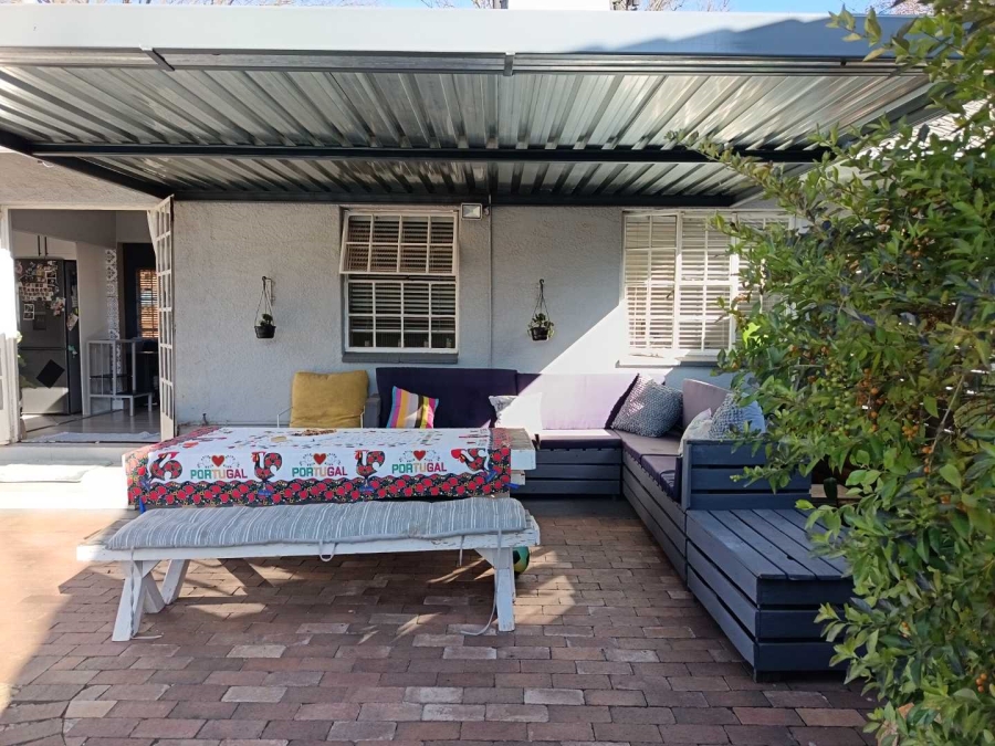 3 Bedroom Property for Sale in Brackenhurst Gauteng