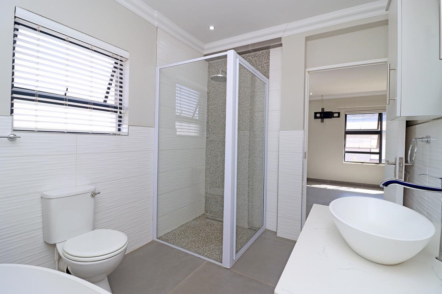 3 Bedroom Property for Sale in Rynfield Gauteng