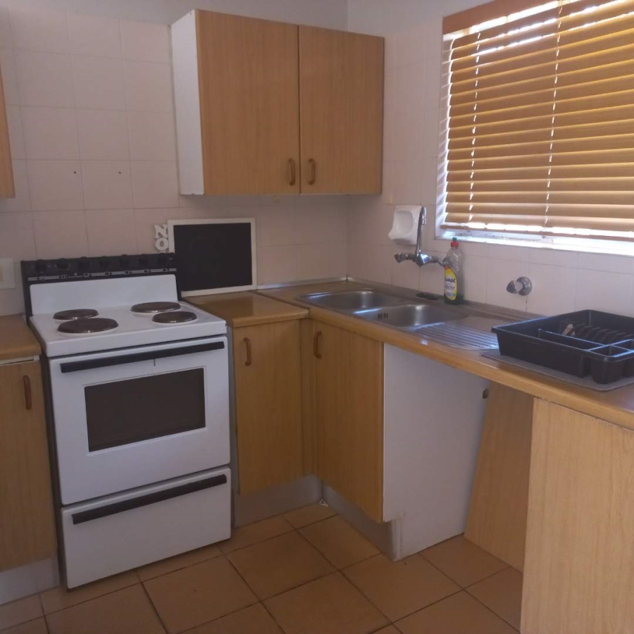 To Let 2 Bedroom Property for Rent in Weavind Park Gauteng