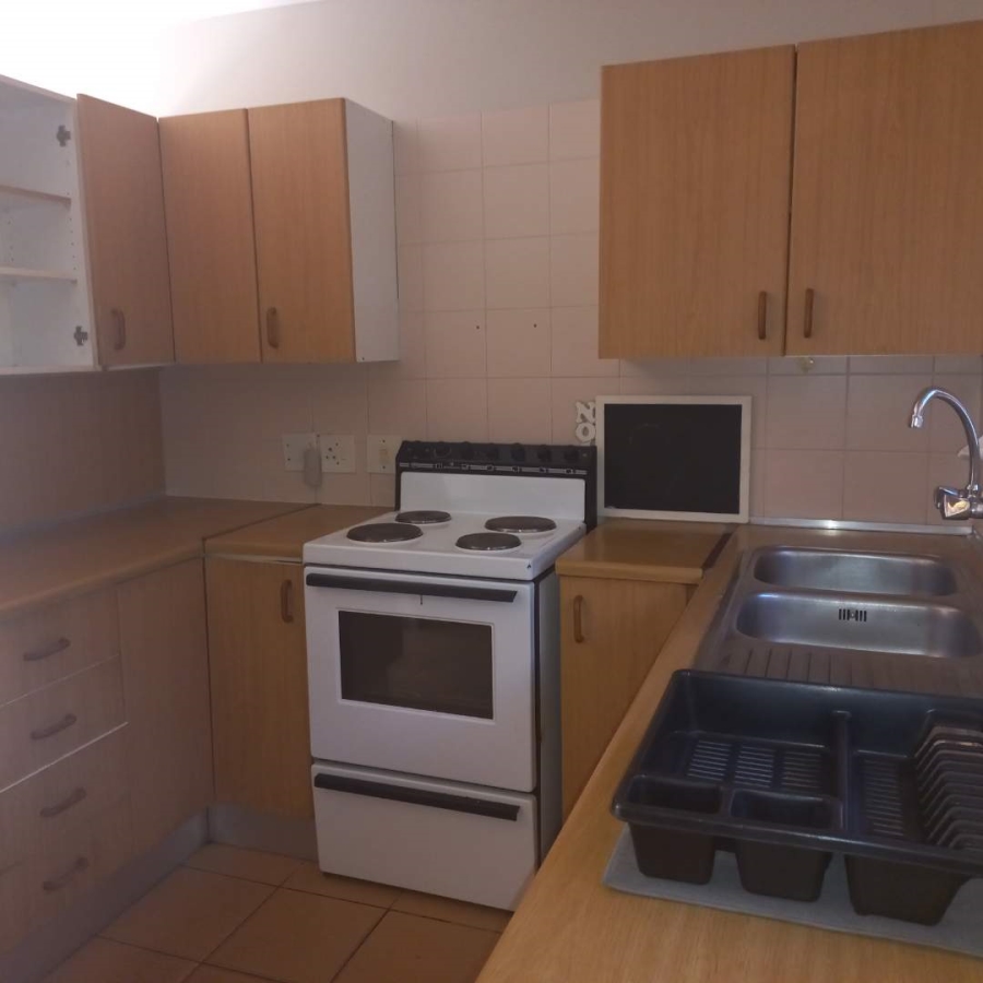 To Let 2 Bedroom Property for Rent in Weavind Park Gauteng