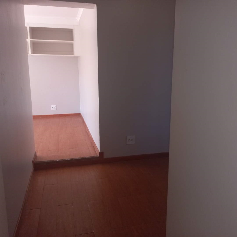 To Let 2 Bedroom Property for Rent in Weavind Park Gauteng