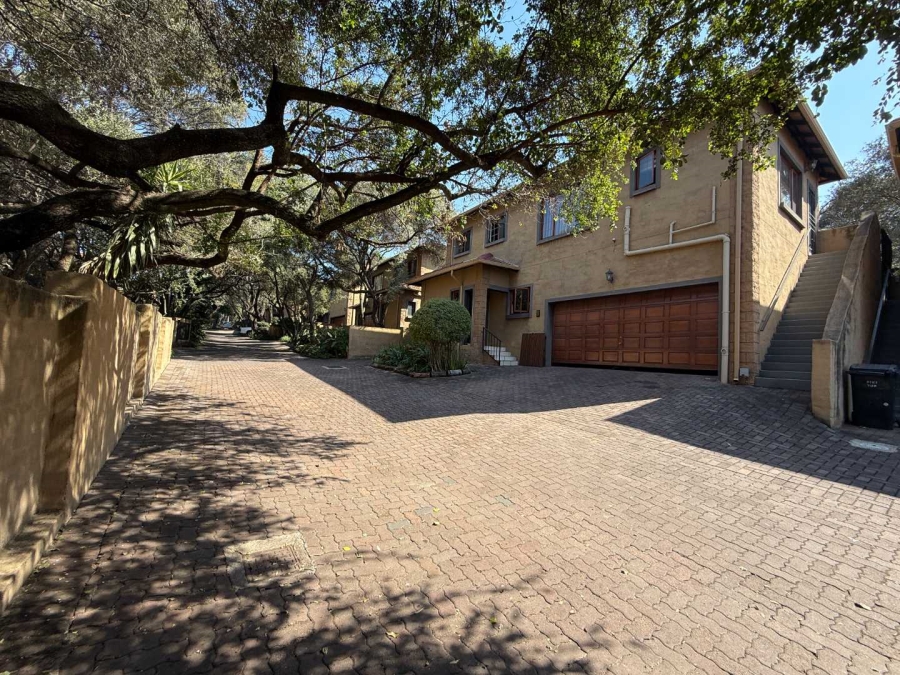 3 Bedroom Property for Sale in Olivedale Gauteng