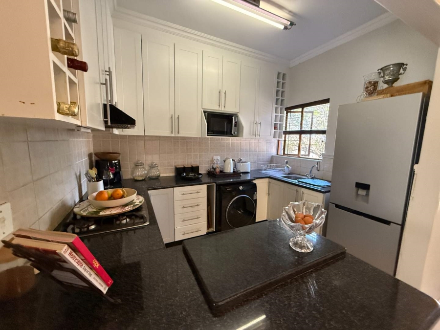 3 Bedroom Property for Sale in Olivedale Gauteng