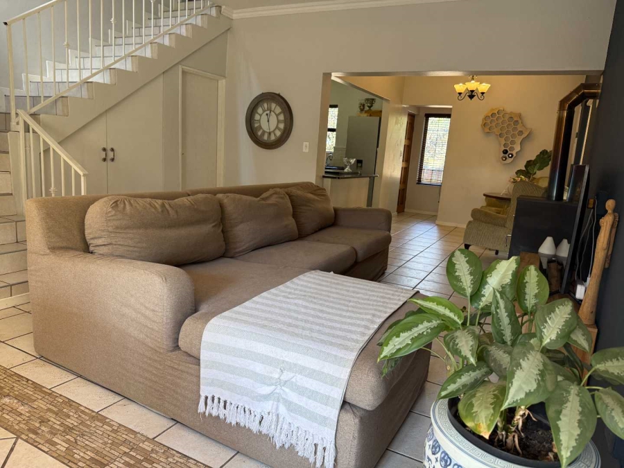 3 Bedroom Property for Sale in Olivedale Gauteng