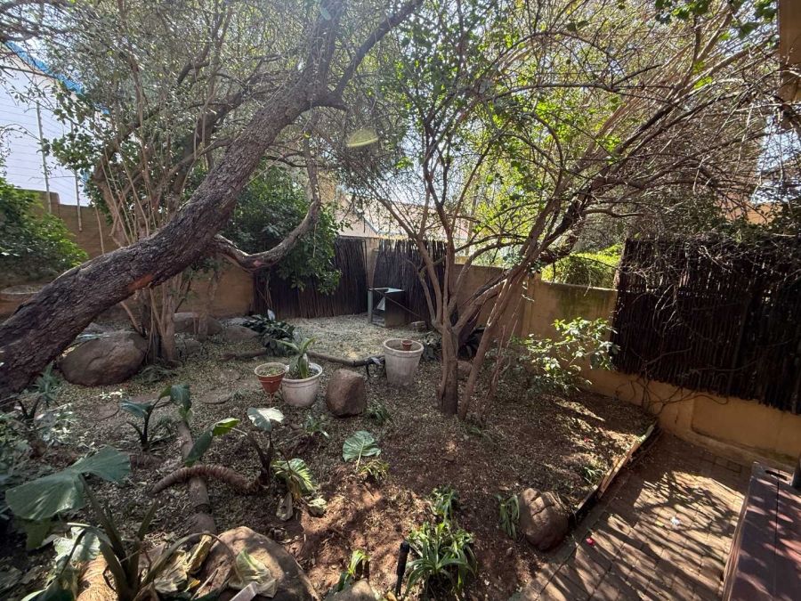 3 Bedroom Property for Sale in Olivedale Gauteng