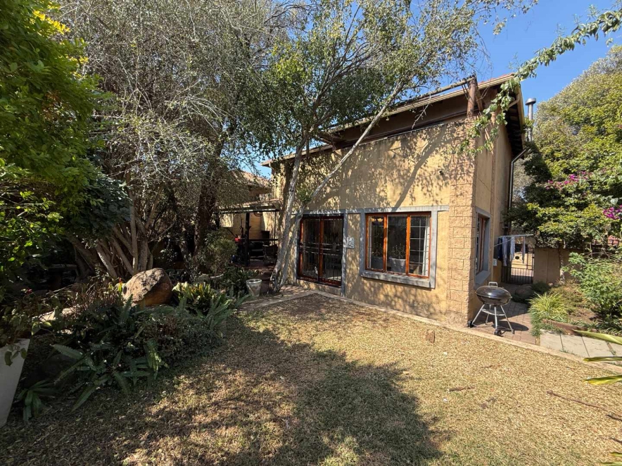 3 Bedroom Property for Sale in Olivedale Gauteng