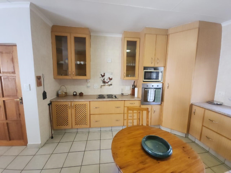 2 Bedroom Property for Sale in Annlin Gauteng