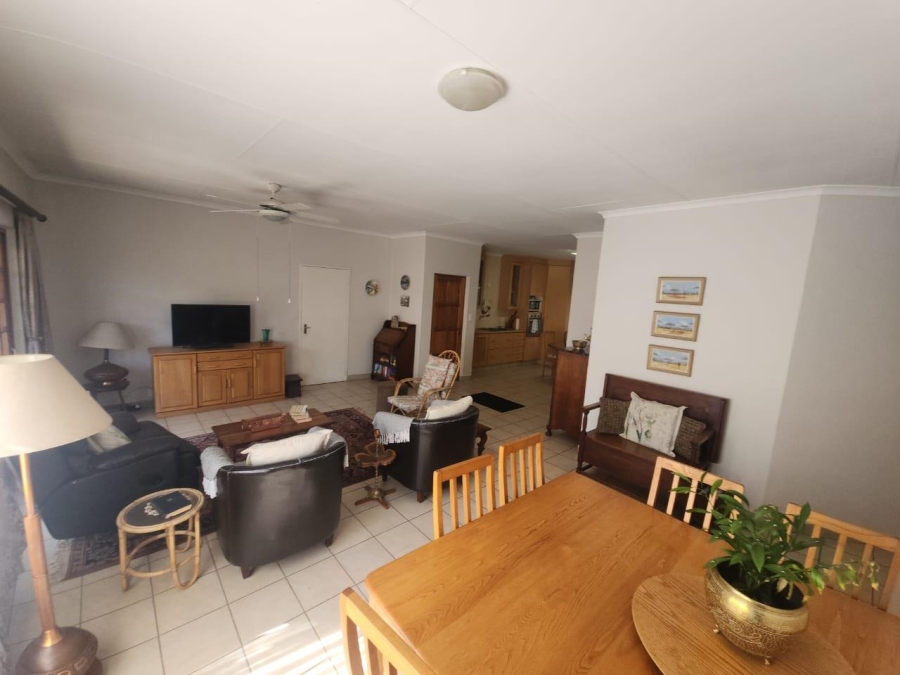 2 Bedroom Property for Sale in Annlin Gauteng
