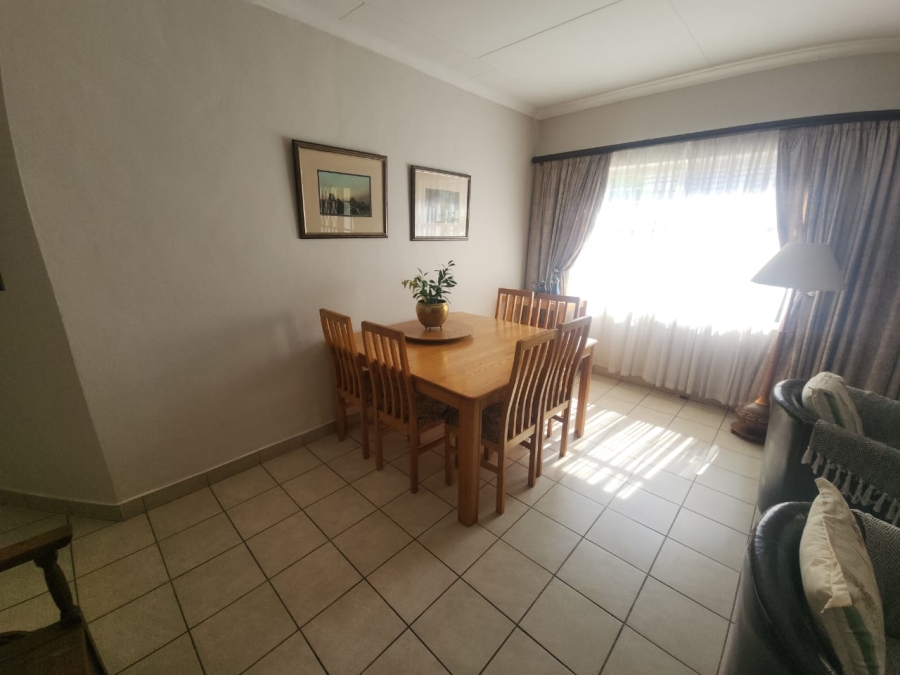 2 Bedroom Property for Sale in Annlin Gauteng