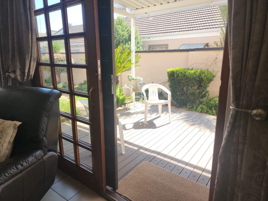 2 Bedroom Property for Sale in Annlin Gauteng