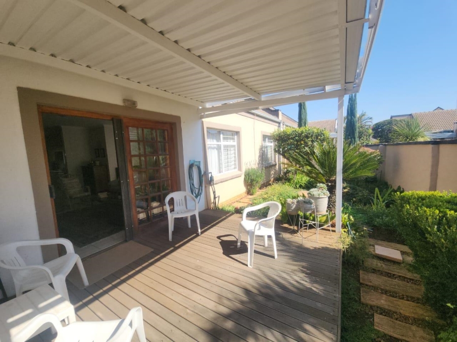 2 Bedroom Property for Sale in Annlin Gauteng