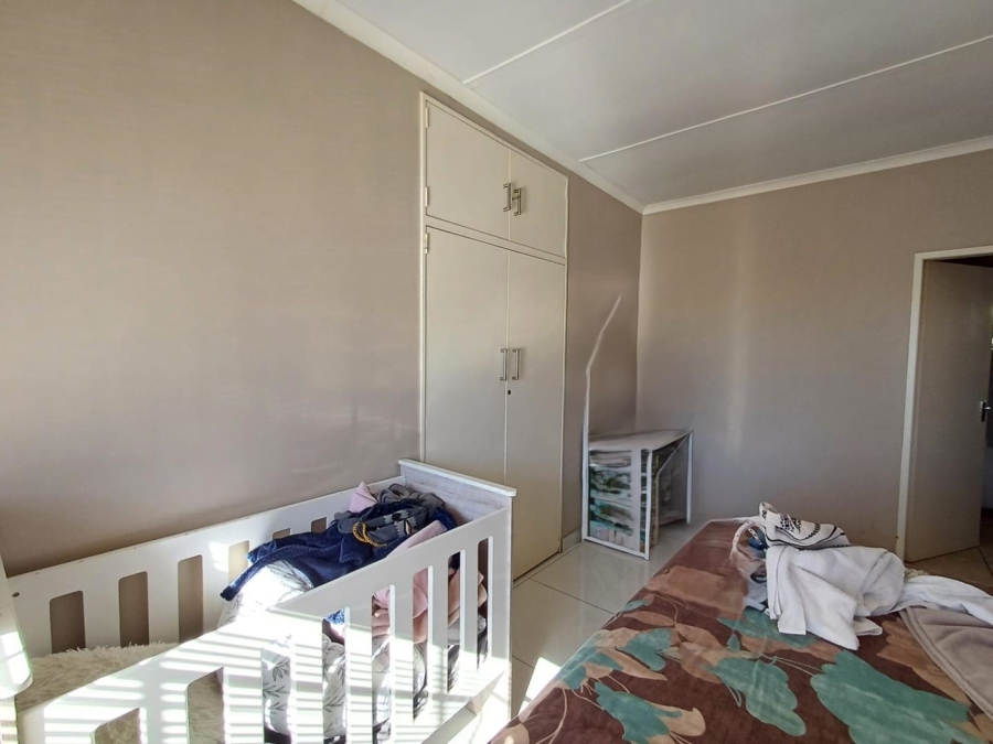 To Let 1 Bedroom Property for Rent in Blairgowrie Gauteng