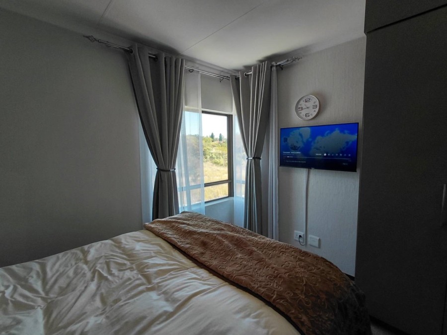 To Let 3 Bedroom Property for Rent in Broadacres Gauteng