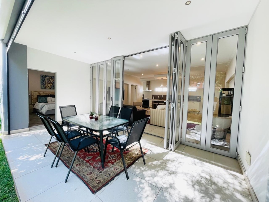 To Let 2 Bedroom Property for Rent in Melrose North Gauteng