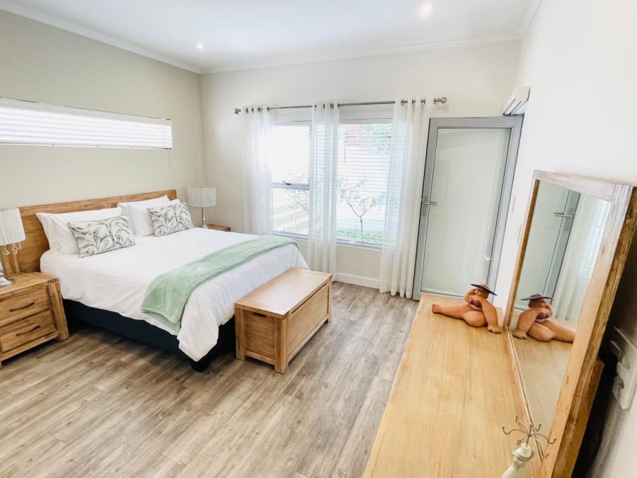 To Let 2 Bedroom Property for Rent in Melrose North Gauteng