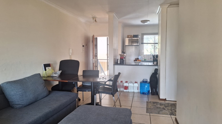 To Let 2 Bedroom Property for Rent in Ferndale Gauteng