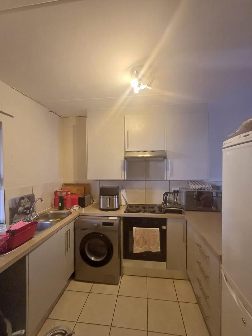 To Let 2 Bedroom Property for Rent in Ferndale Gauteng