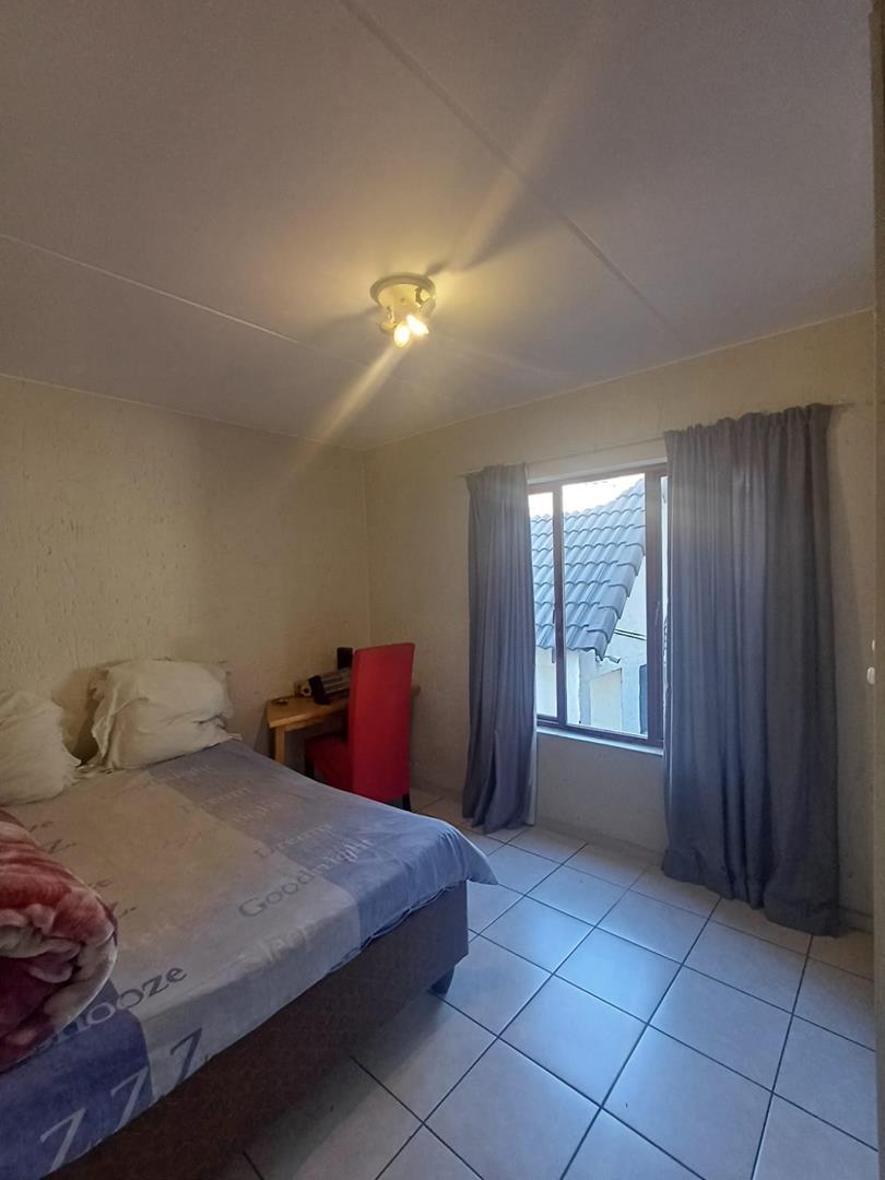 To Let 2 Bedroom Property for Rent in Ferndale Gauteng