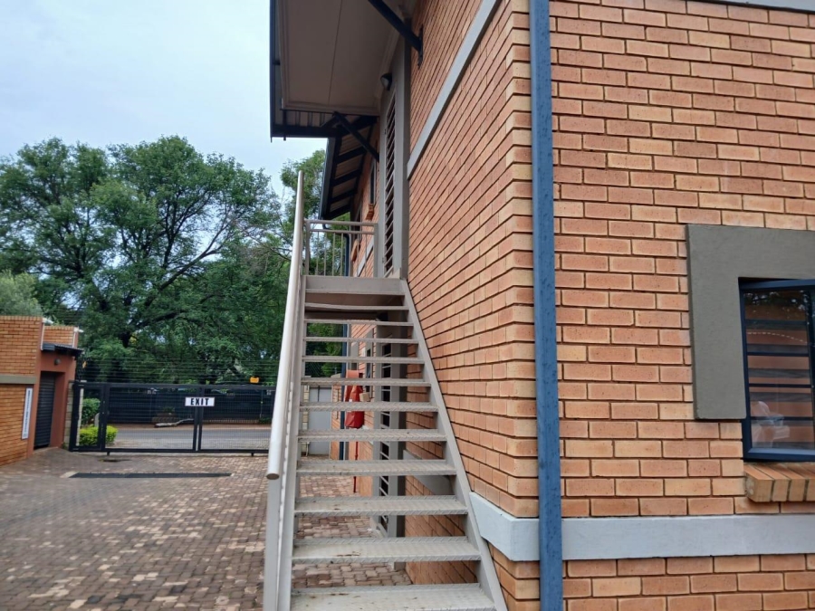 3 Bedroom Property for Sale in Annlin Gauteng