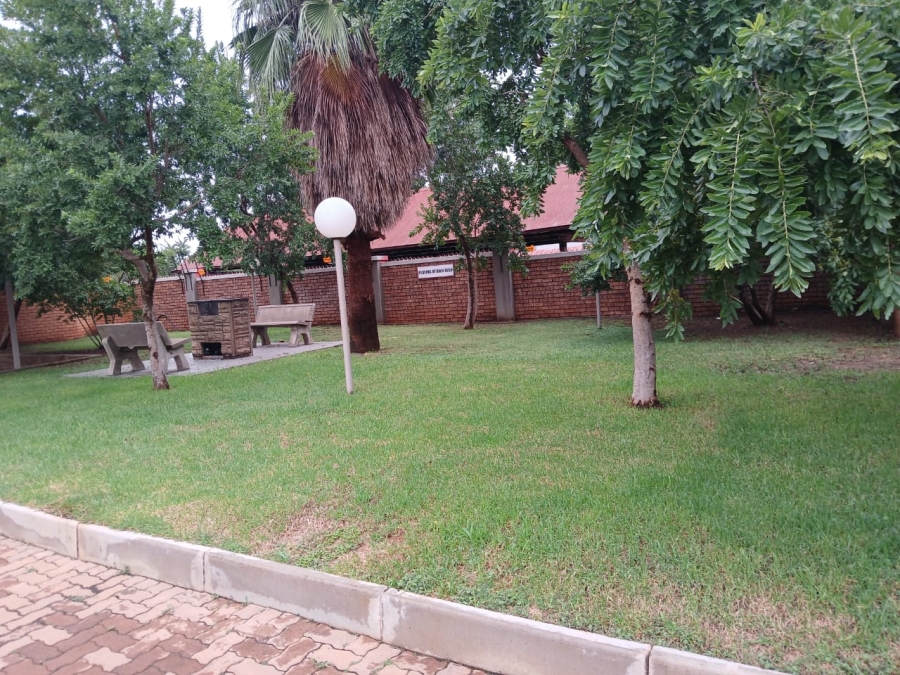3 Bedroom Property for Sale in Annlin Gauteng