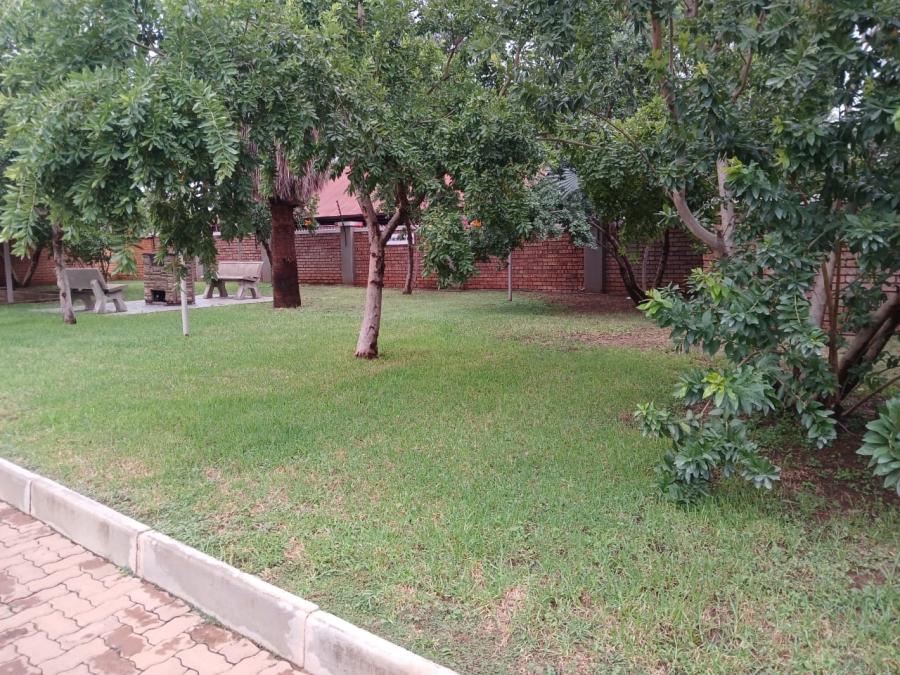 3 Bedroom Property for Sale in Annlin Gauteng