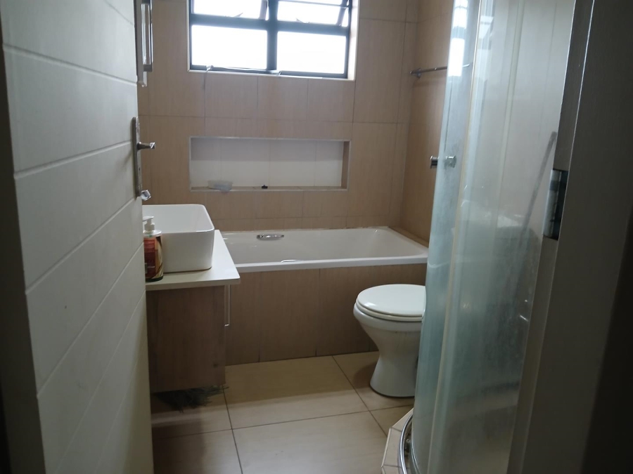 3 Bedroom Property for Sale in Annlin Gauteng