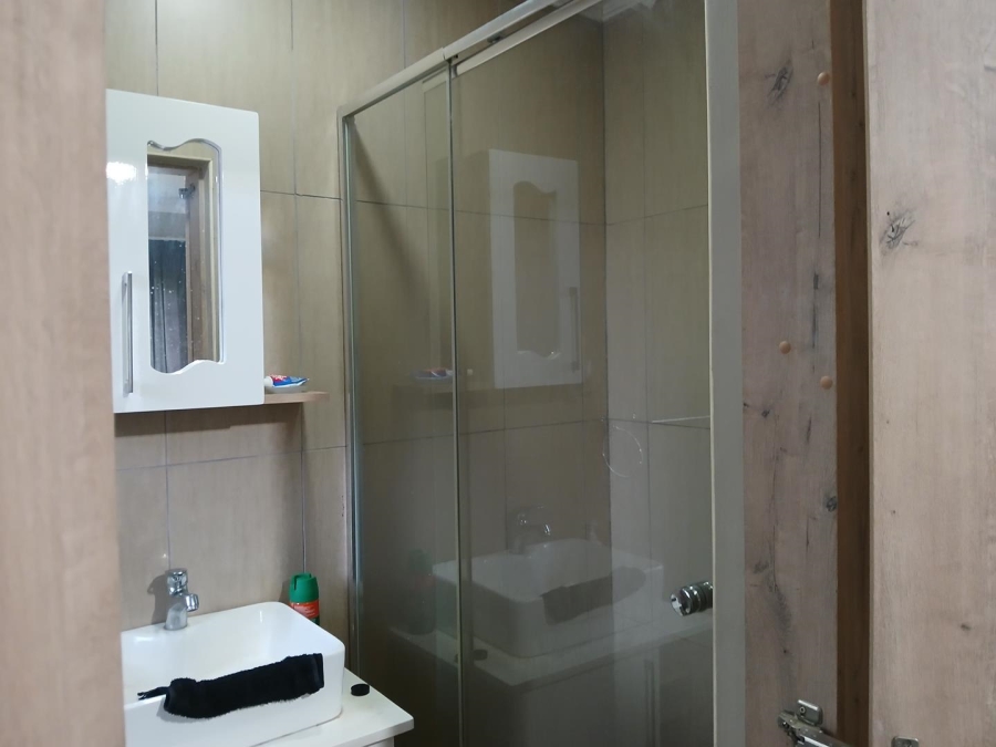 3 Bedroom Property for Sale in Annlin Gauteng